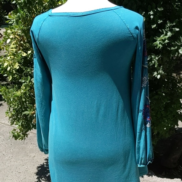 T Party Boho teal top w/embroidered sleeves - Picture 6 of 6